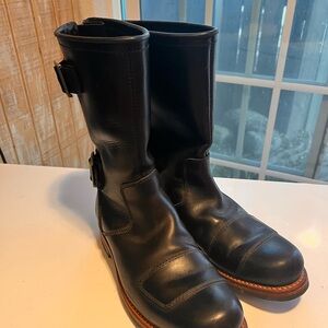 Clarks Black Leather Boots with Rugged Sole